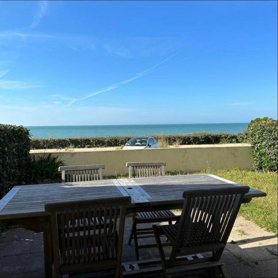 Le Balcon De Jersey - Face A La Mer Saint-Jean-de-la-Riviere Экстерьер фото